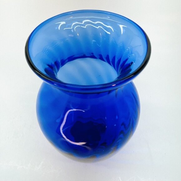 Vintage Indiana Glass Cobalt Blue Flower Vase Swirled Diamond 3D Effect Ohio USA - Picture 7 of 12